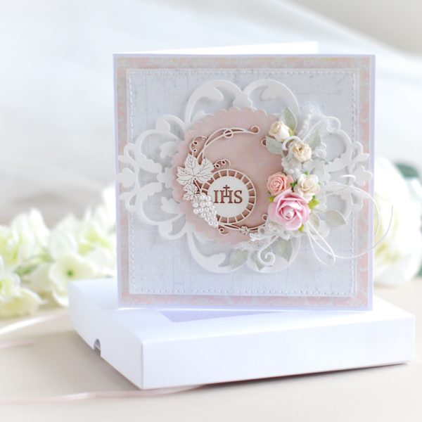 luxury holy communion card for a girl decorated with small Host frame