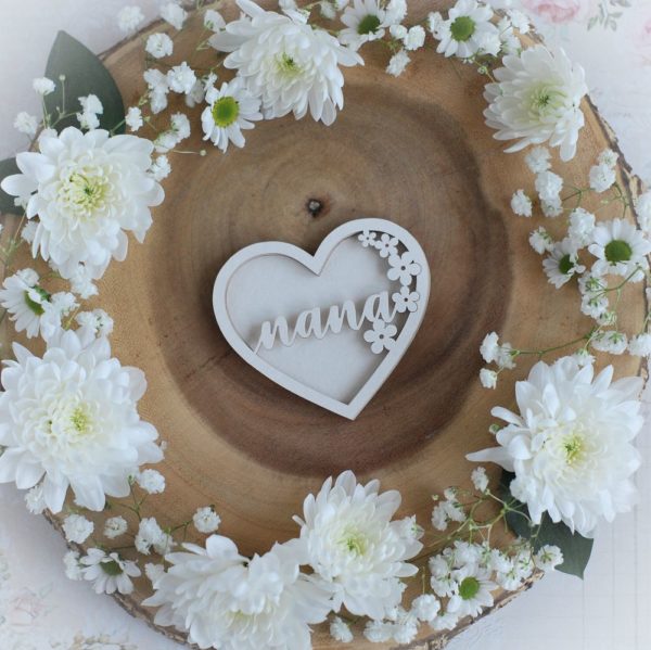 mothers day collection nana heart with flowers shaker decorative laser cut chipboard