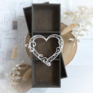 decorative laser cut heart frame chipboard element