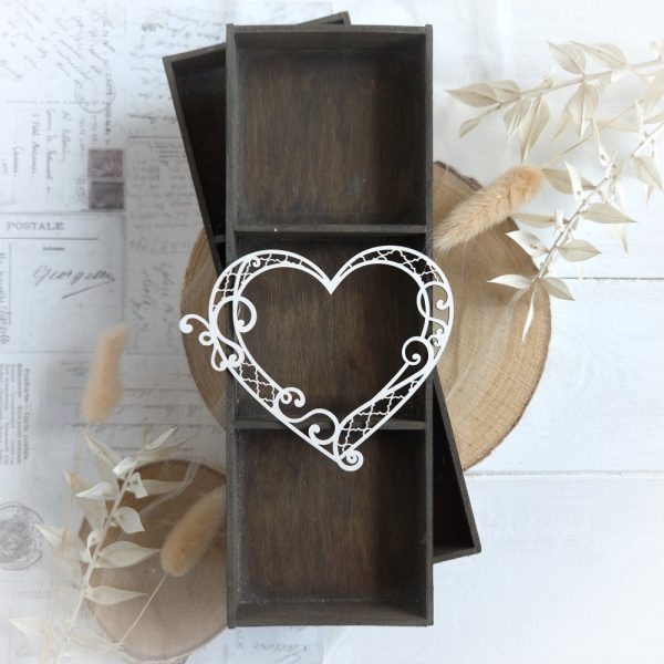 decorative laser cut heart frame chipboard element